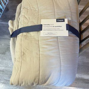 Casper Everyday Quilt - Voile cotton King / California King bedspread coverlet